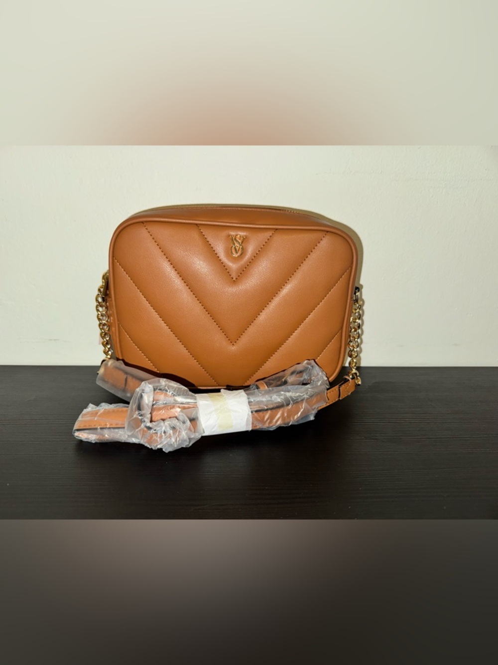 NWT Victoria’s Secret V-Quilt 24/7 Crossbody Bag - Cognac Brown